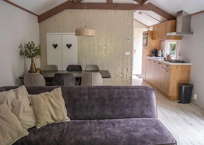 Forest W Private Garden *