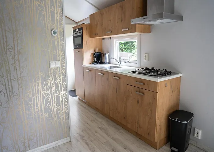 Forest W Private Garden إرميلو